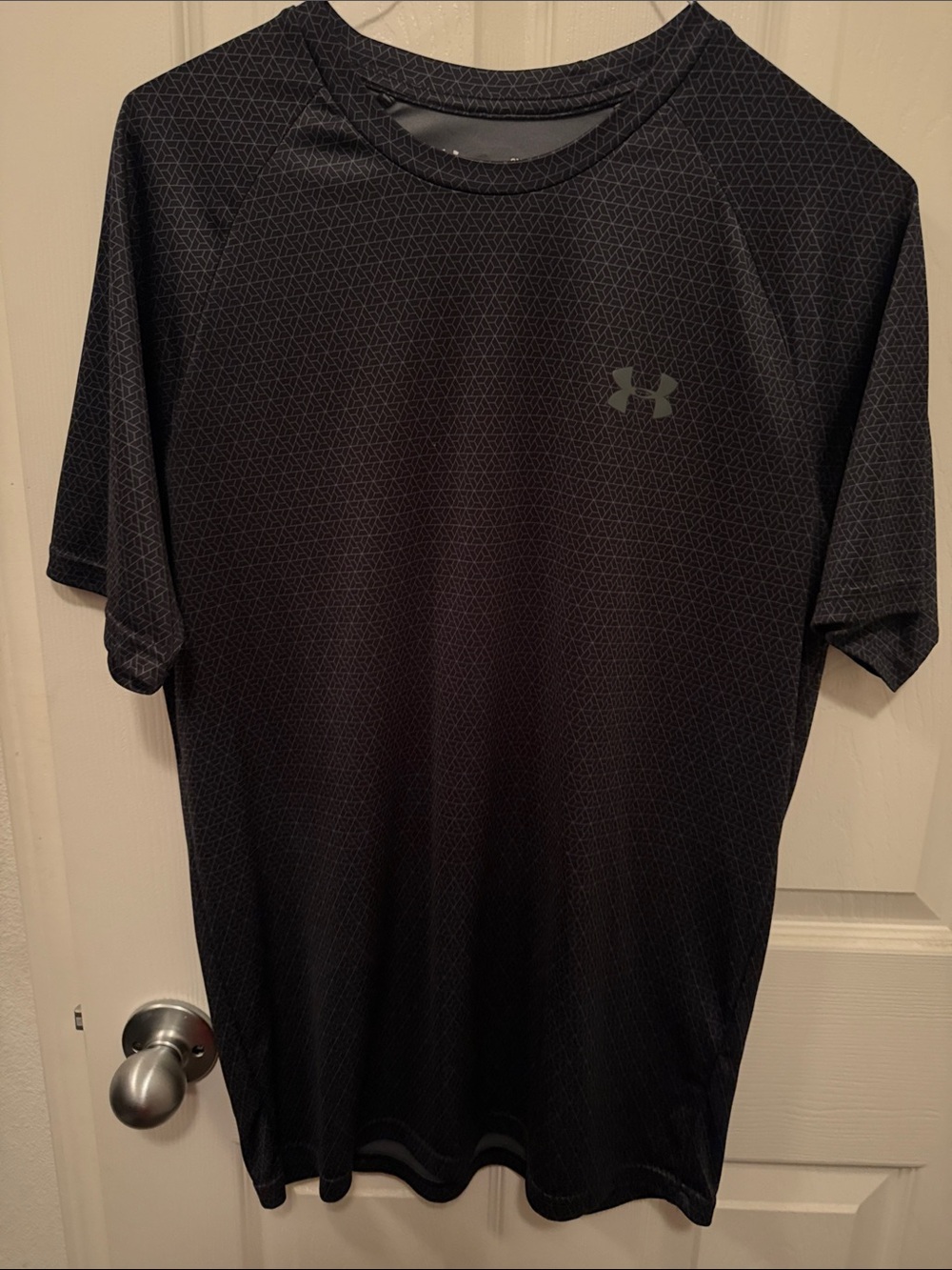 Under Armour Men’s Black Performance T-Shirt